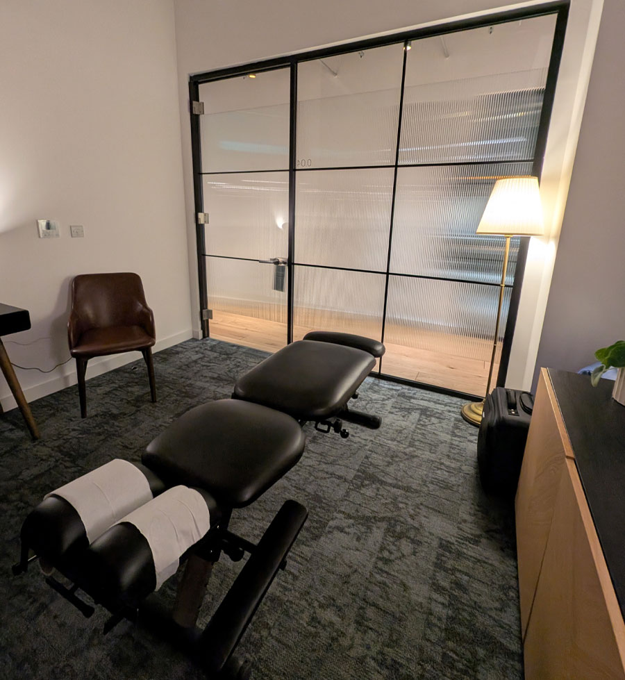 Chiropractor Cheltenham - treatment room